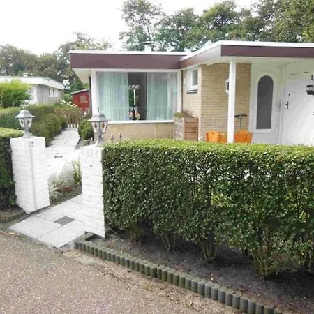 Holiday home Detached Stone